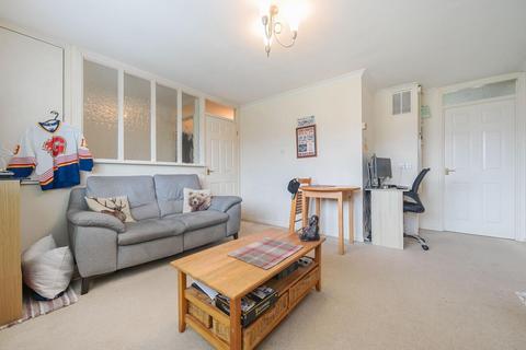 1 bedroom apartment for sale, Medina Close, Wokingham RG41