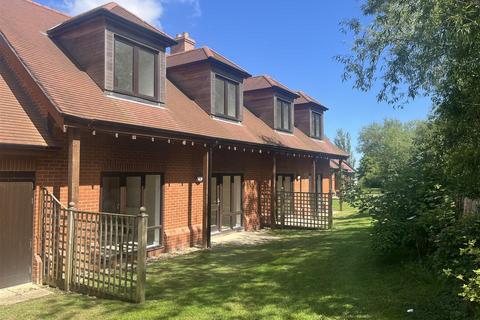 2 bedroom retirement property for sale, Friary Meadow, Fareham PO15