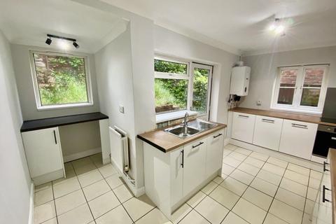 2 bedroom house to rent, Whitwell Road Norwich