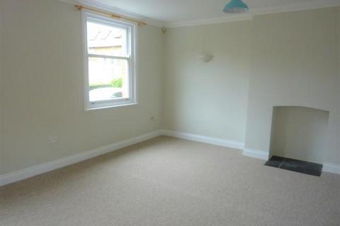 3 bedroom end of terrace house to rent, Ricketts Close, Weymouth