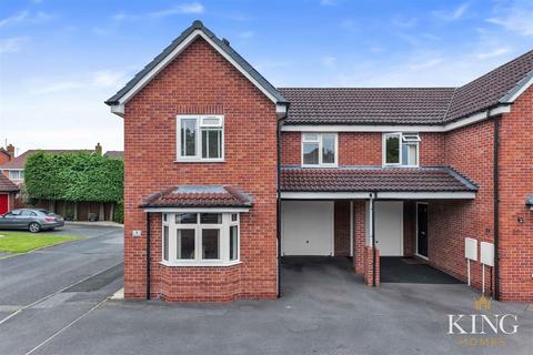 3 bedroom semi-detached house for sale, Cullum Close, Studley