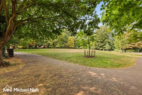 2 bedroom flat for sale, 2 Nevill Road, London N16