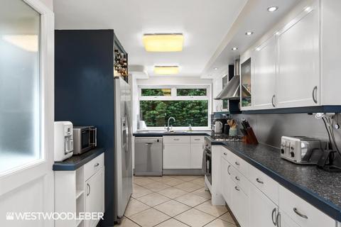 21 Hyde Mead, Nazeing, Waltham Abbey, EN9 2HS