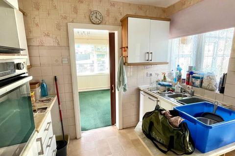 3 bedroom detached bungalow for sale, Hill View Road, Llanrhos, Llandudno