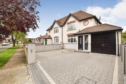3 bedroom semi-detached house for sale, Templewood Road, Hadleigh