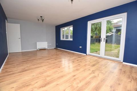 3 bedroom terraced house for sale, Redwald Road, Rendlesham, Woodbridge, Suffolk, IP12