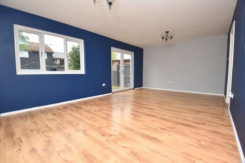 3 bedroom terraced house for sale, Redwald Road, Rendlesham, Woodbridge, Suffolk, IP12