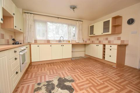 3 bedroom terraced house for sale, Redwald Road, Rendlesham, Woodbridge, Suffolk, IP12