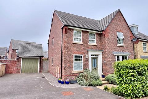 3 Bond Close, Leonard Stanley, Stonehouse, GL10 3GQ