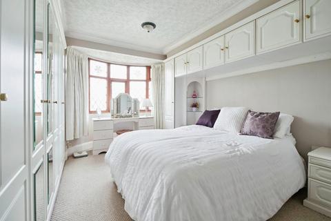 4 bedroom detached house for sale, Rodley Lane, Leeds