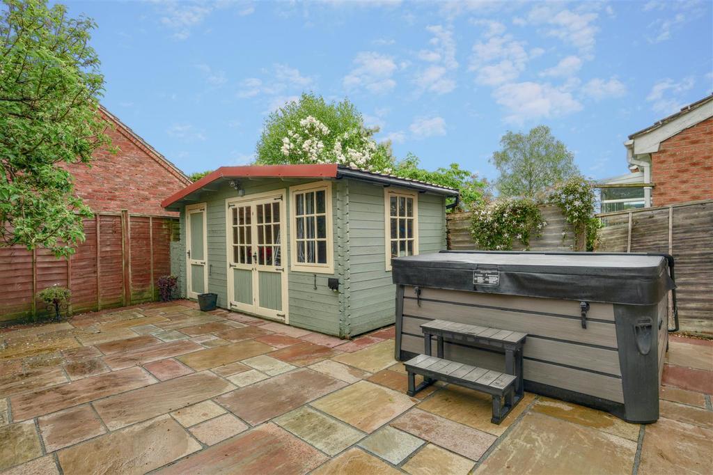 Enclosed Rear Garden