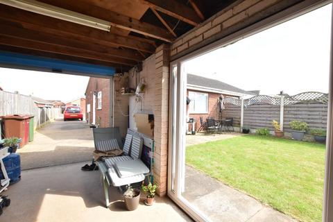 2 bedroom semi-detached bungalow for sale, The Meadows, Burringham, Scunthorpe