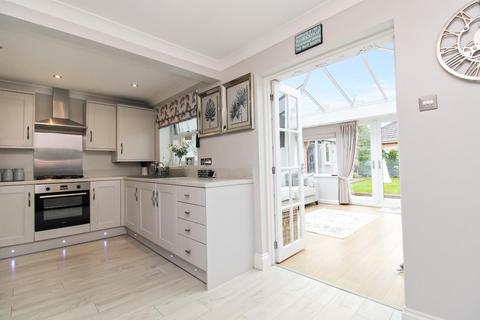 3 bedroom detached house for sale, Doublegates Avenue, Ripon