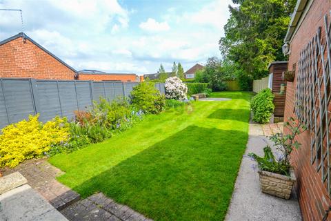 38 Hemper Lane, Sheffield, S8 7FD
