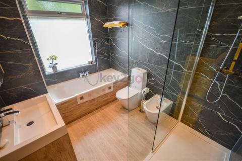 38 Hemper Lane, Sheffield, S8 7FD