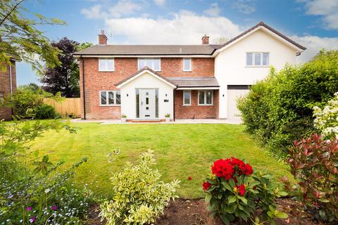 5 bedroom detached house for sale, Copthorne Drive, Audlem, Cheshire