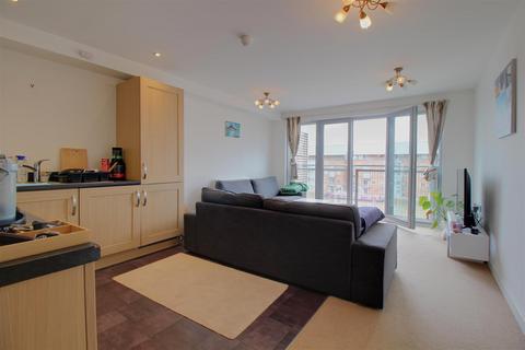 1 bedroom apartment for sale, Merchants Quay, Gloucester Docks