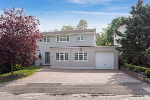 3 bedroom detached house for sale, Valley Road, Henley-On-Thames RG9