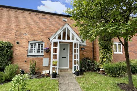 3 bedroom terraced house for sale, West Park Close, Stratford-Upon-Avon CV37