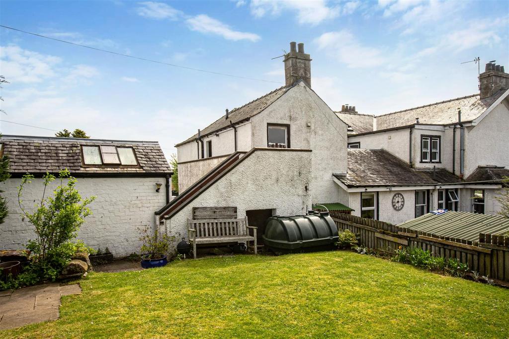 Liff DD2 3 bed flat for sale £235,000