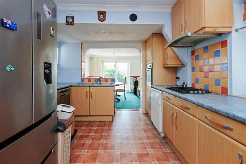 3 bedroom detached bungalow for sale, Newton Road, Whitstable