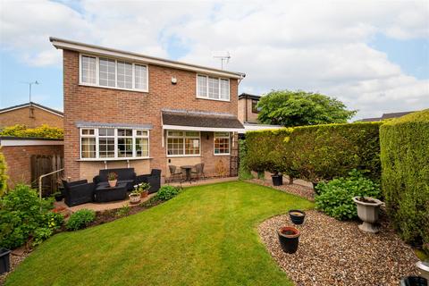 4 bedroom detached house for sale, Gainsborough Road, Dronfield