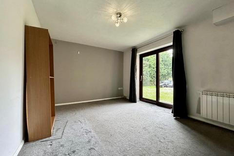 2 bedroom apartment to rent, Shermanbury Court, Carnforth Road, Sompting