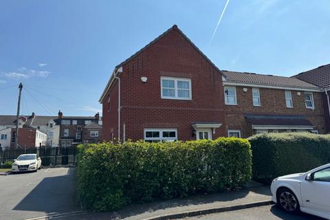 3 bedroom end of terrace house for sale, Densham Drive, Stockton-On-Tees