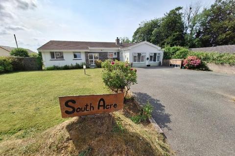 6 bedroom detached bungalow for sale, Redstone Road, Narberth