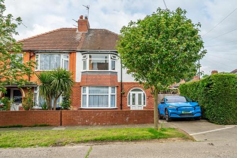 3 bedroom semi-detached house for sale, Pulleyn Drive, York