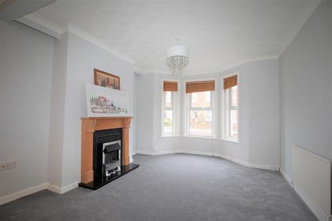 4 bedroom semi-detached house to rent, 10 St Margarets Road