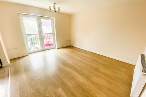 2 bedroom apartment to rent, Blondvil Street, Cheylesmore, Coventry, CV3 5EQ
