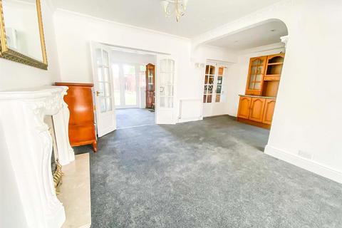 4 bedroom detached house to rent, Blondvil Street, Cheylesmore, Coventry, CV3 5EQ