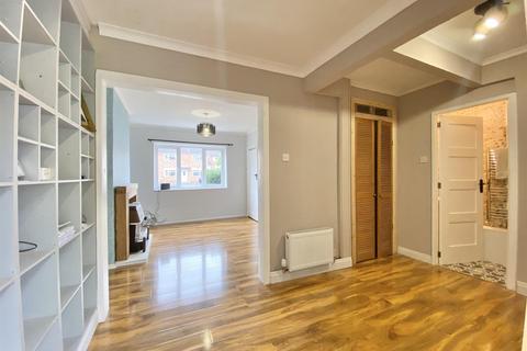 7 Glebe Square, Leeming Bar, Northallerton, DL7 9AF