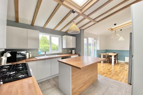 7 Glebe Square, Leeming Bar, Northallerton, DL7 9AF