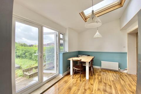 7 Glebe Square, Leeming Bar, Northallerton, DL7 9AF
