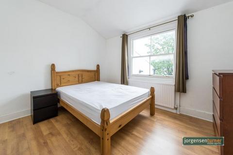 1 bedroom flat to rent, Loftus Road, Shepherds Bush, London
