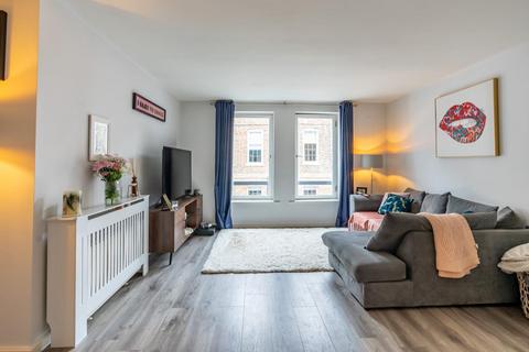 2 bedroom flat for sale, St. Denys Road, York