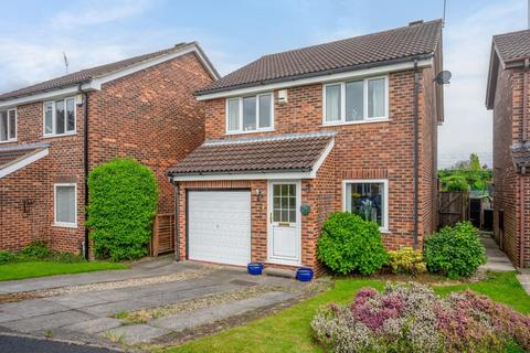 3 bedroom detached house for sale, The Pastures, York