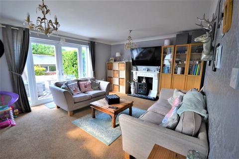 4 bedroom detached house for sale, Western Road, Burnham-on-Crouch