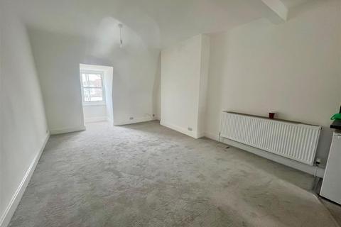 1 bedroom apartment to rent, Alhambra Road, Southsea