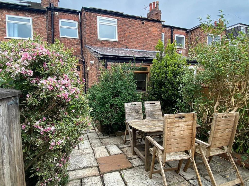 Back garden 1 .jpg