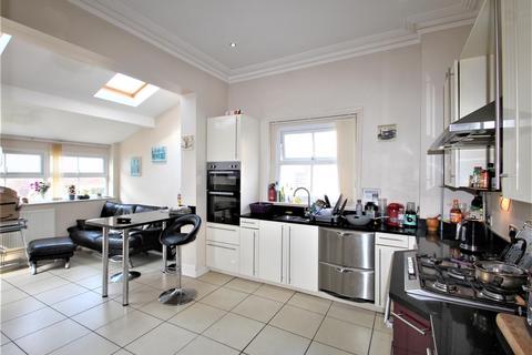1 bedroom house to rent, Shaftesbury Road, Southsea
