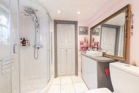 30 Bartok Close, Basingstoke, RG22 4DT