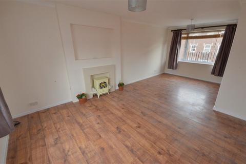 2 bedroom apartment to rent, Beancroft Road, Castleford, WF10