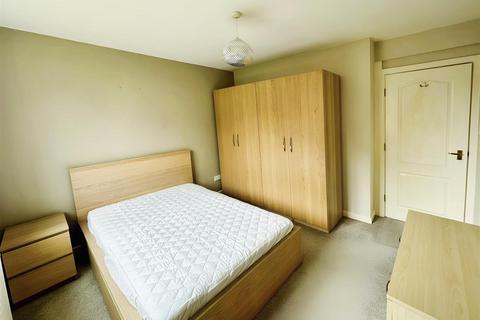 2 bedroom apartment to rent, Oxford Court, Oxford Road, Waterloo