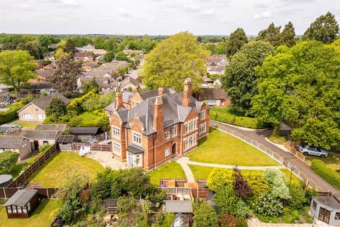 9 bedroom detached house for sale, Old Vicarage Gardens, Skellingthorpe, Lincoln