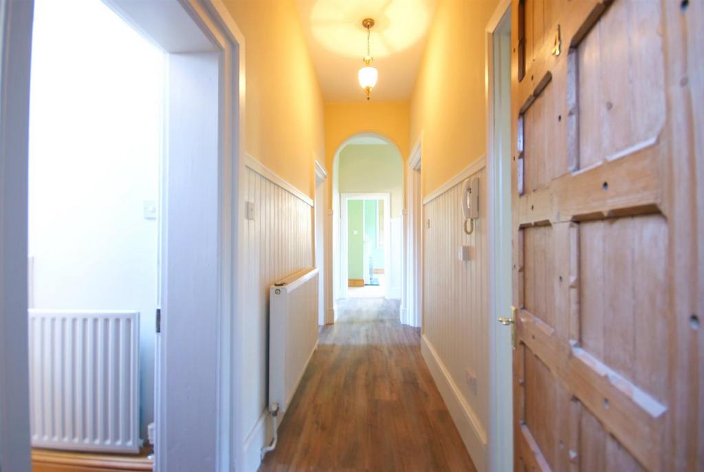 Flat 4 - Entry