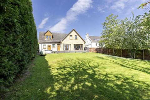 Deuchar Lodge Cambusburn Road, Guildtown, Perth, PH2 6BZ