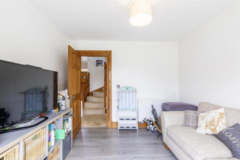 Deuchar Lodge Cambusburn Road, Guildtown, Perth, PH2 6BZ